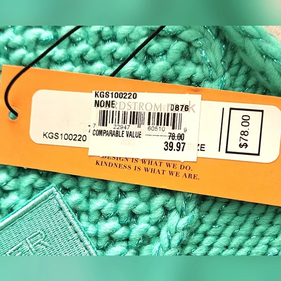 Kurt Geiger NWT Women's Green Metallic Scarf.  One Size - Picture 8 of 9